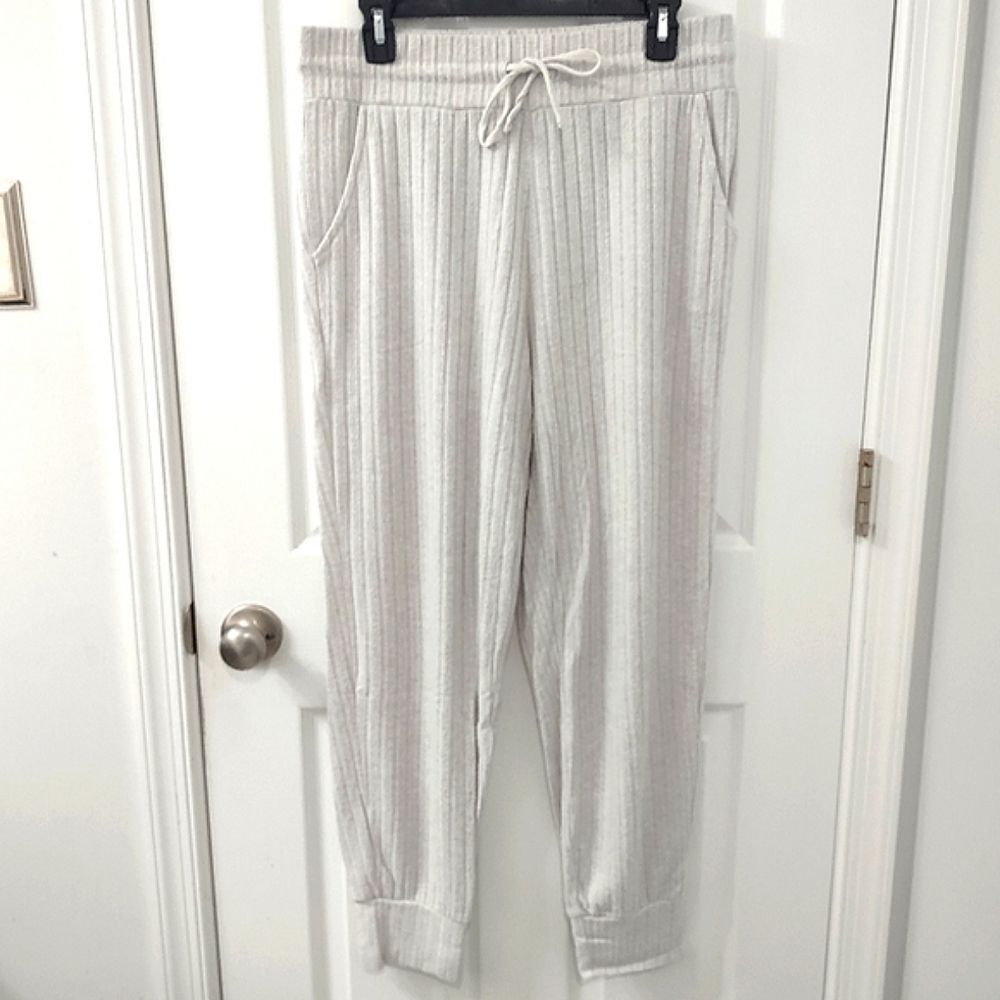 Style & Co Ribbed Cream Soft Plush Jogger Pants Size L - Picture 8 of 11